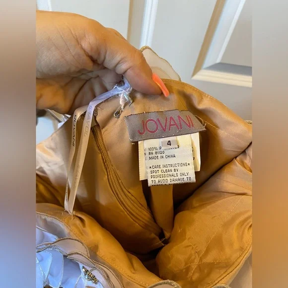 Jovani white strapless flowers dress with crystals. Brand new sz 4. Over $799 Prom